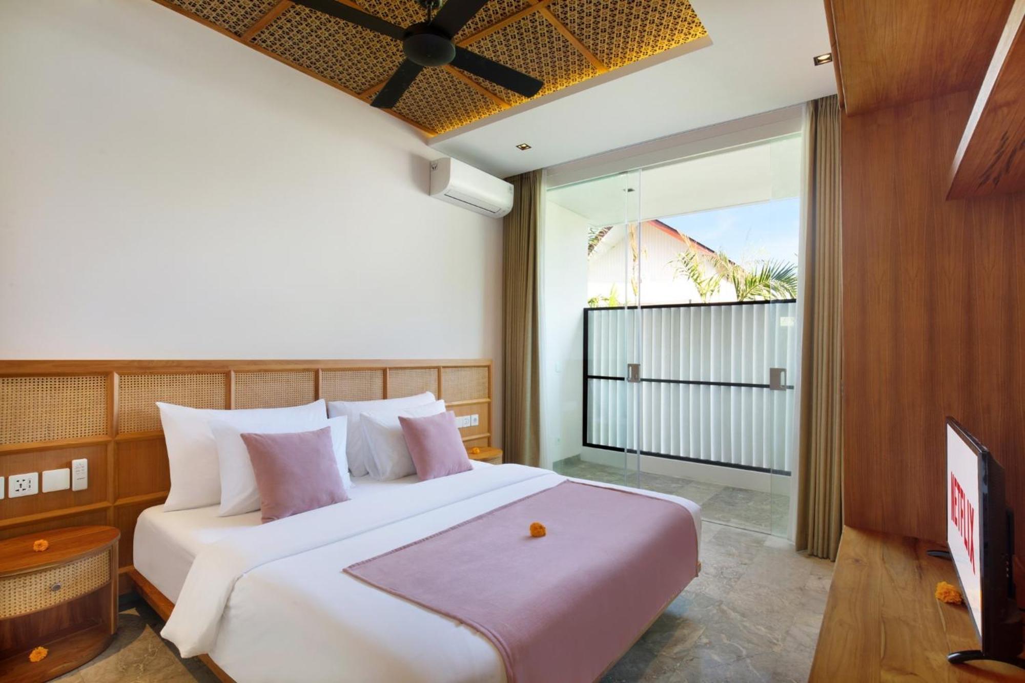 Eight Palms Villa Seminyak By Ini Vie Hospitality Zewnętrze zdjęcie