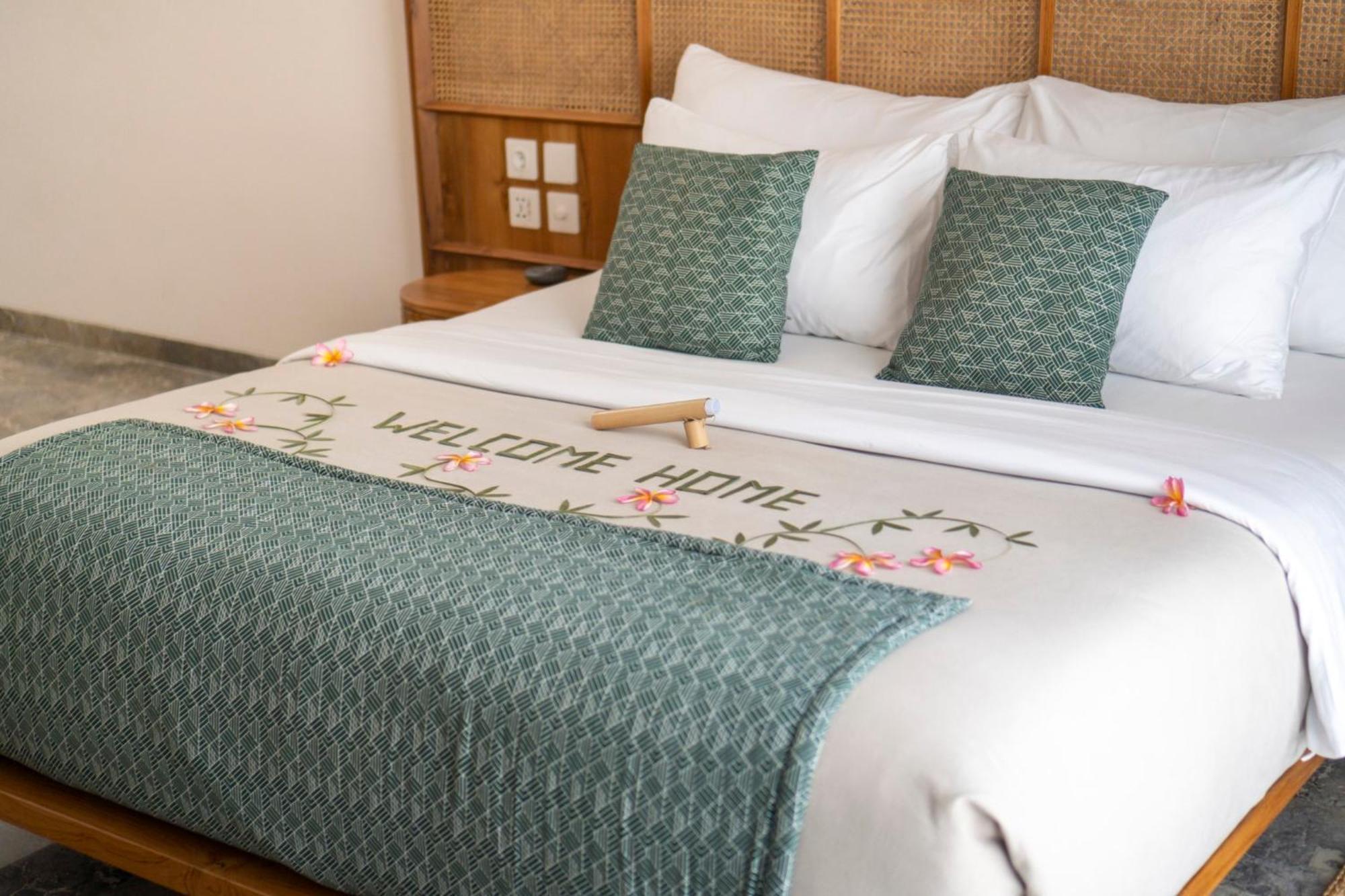 Eight Palms Villa Seminyak By Ini Vie Hospitality Zewnętrze zdjęcie